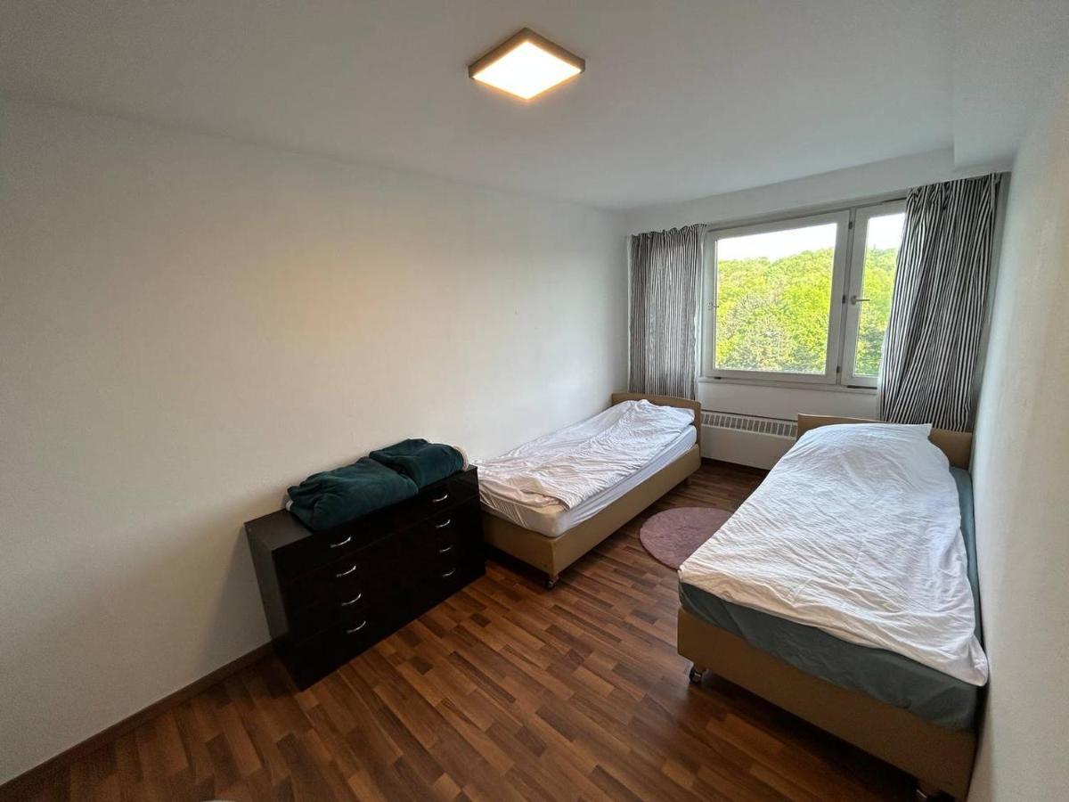 Moeblierte Apartment Im Herkules Koeln Neuehrenfeld Exterior photo